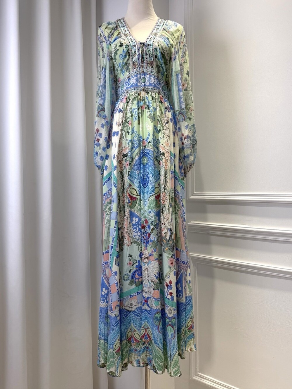 Camilla lace up front long dress In Midsummer mosaics - Picture 4 of 13